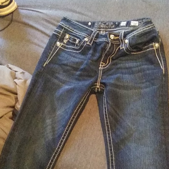 Jeans - Picture 2 of 2